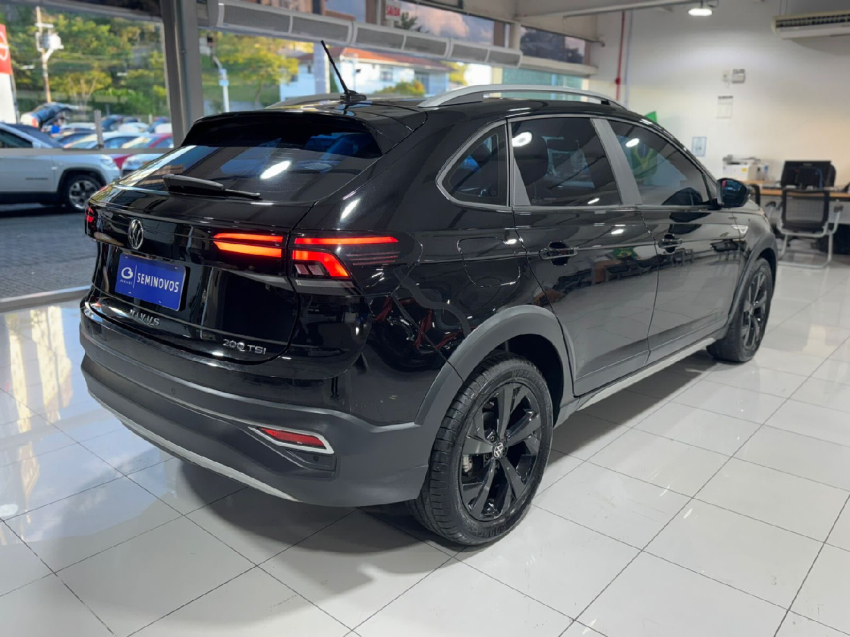 volkswagen nivus 1.0 200 tsi total flex highline automatico 4p 20232