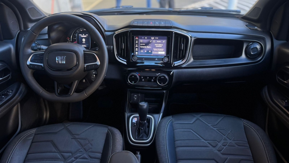 fiat strada 1.3 firefly flex volcano cd cvt 4p automatico 20248