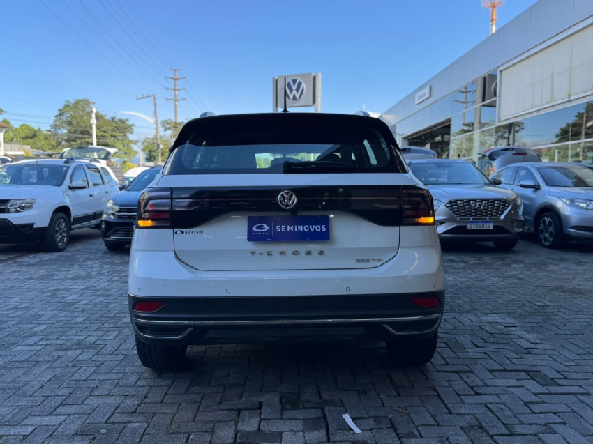 volkswagen t-cross 1.0 200 tsi total flex comfortline automatico 4p 20212
