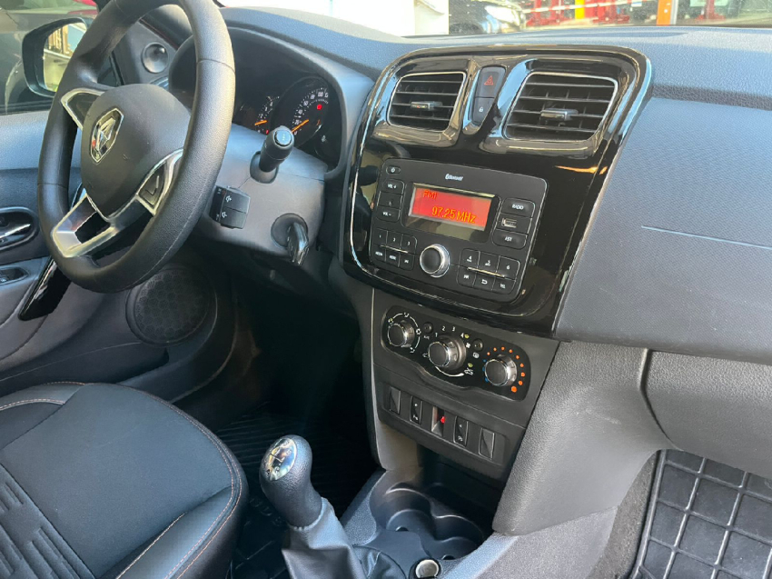 renault sandero 1.6 16v sce flex stepway dynamique manual 4p 20209