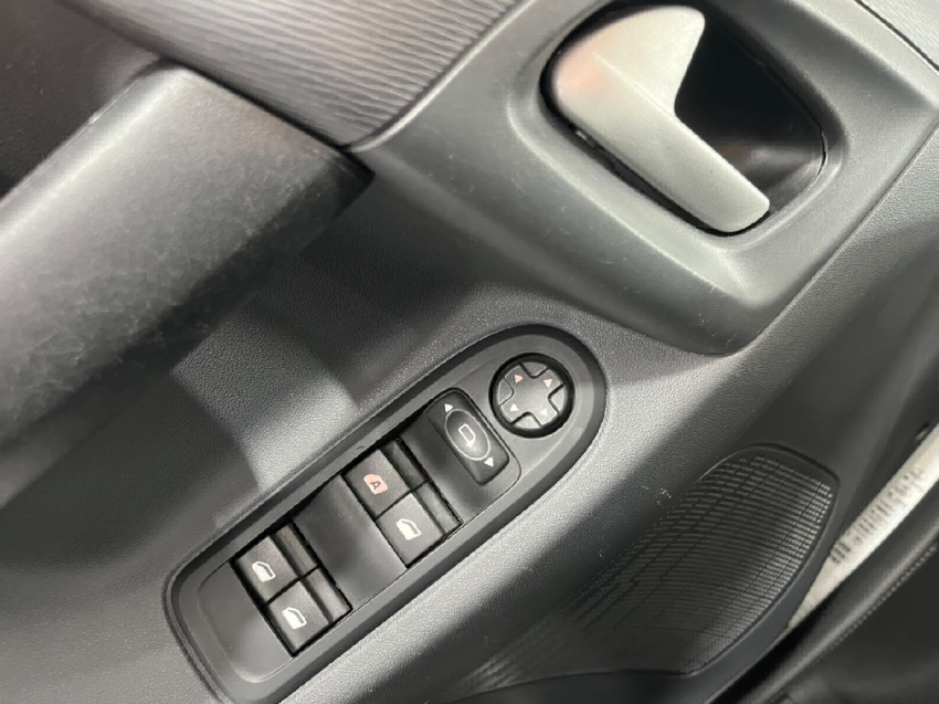 citroen c3 1.2 pure tech flex attraction manual 4p 20188