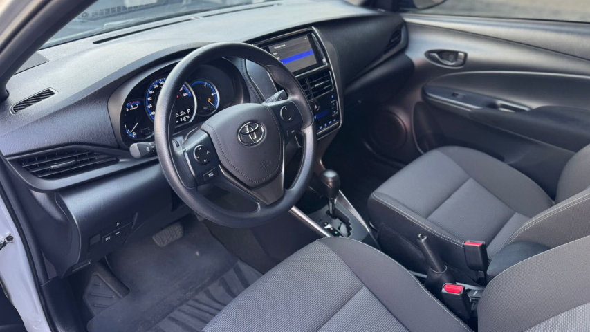 toyota yaris 1.5 16v flex xl multidrive 4p automatico 20259
