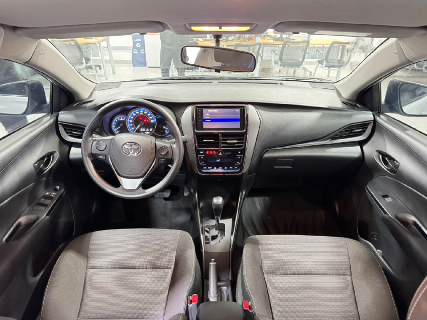 toyota yaris 1.5 16v flex sedan xl multidrive 4p automatico 20252