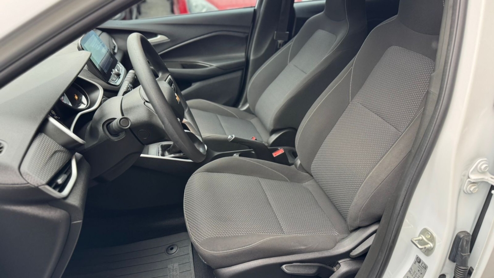 chevrolet onix 1.0 flex lt manual 4p 20239