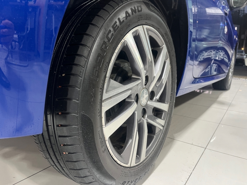 peugeot 208 1.6 16v flex griffe at6 4p automatico 20214
