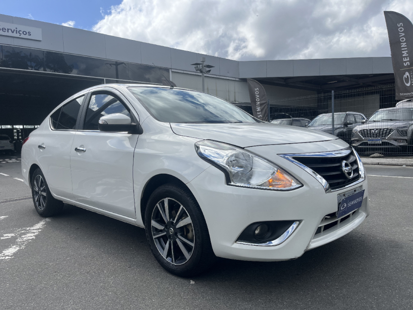 nissan versa 1.6 16v flexstart sl 4p xtronic flex automatico 20182