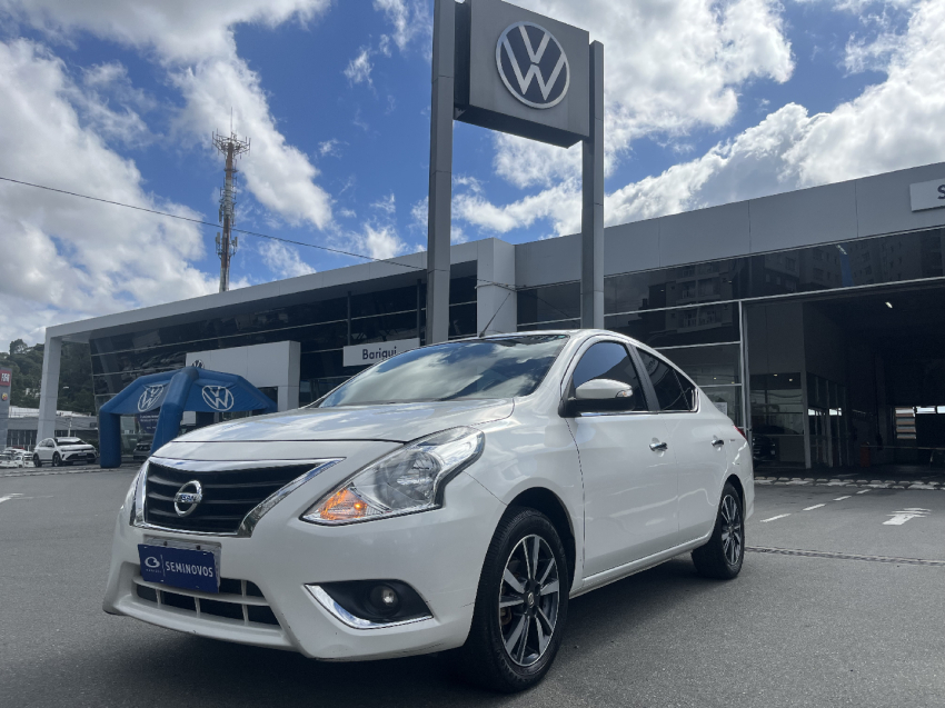nissan versa 1.6 16v flexstart sl 4p xtronic flex automatico 20180