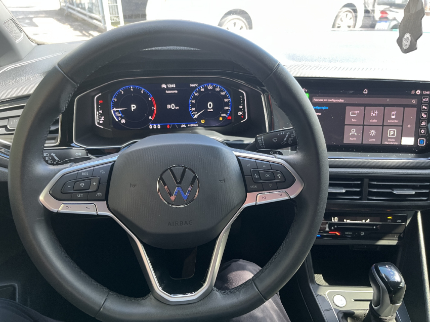 volkswagen nivus 1.0 200 tsi total flex highline automatico 4p 202516