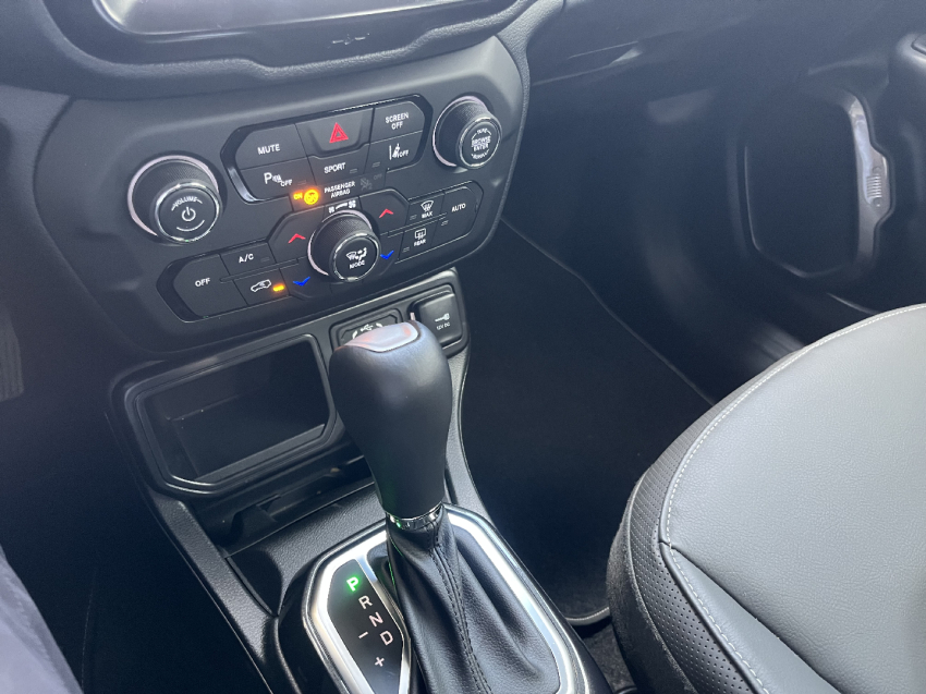 jeep renegade 1.3 t270 turbo flex longitude at6 4p automatico 202611
