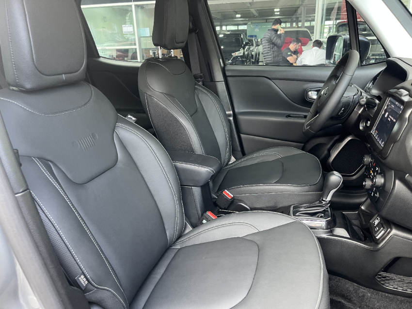 jeep renegade 1.3 t270 turbo flex longitude at6 4p automatico 202616