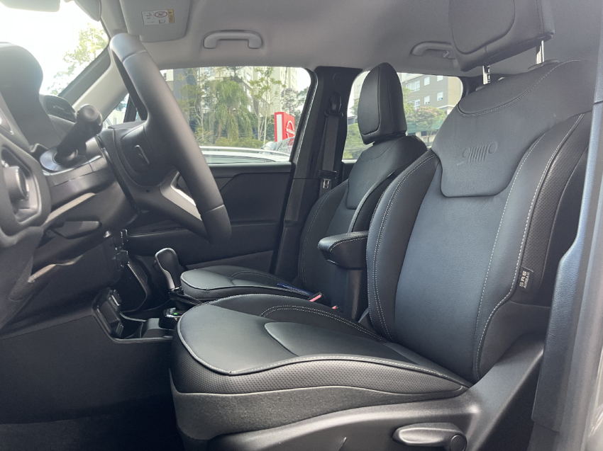 jeep renegade 1.3 t270 turbo flex longitude at6 4p automatico 202614