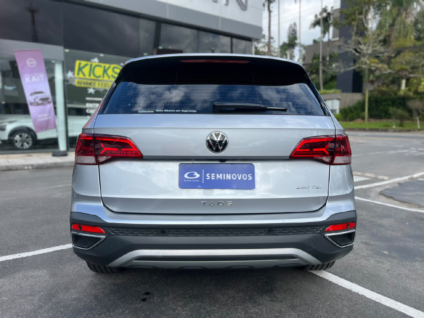 taos highline 1.4 tsi flex - 2024 apenas 4.000km gar fabrica ativa unico dono vox joinville5