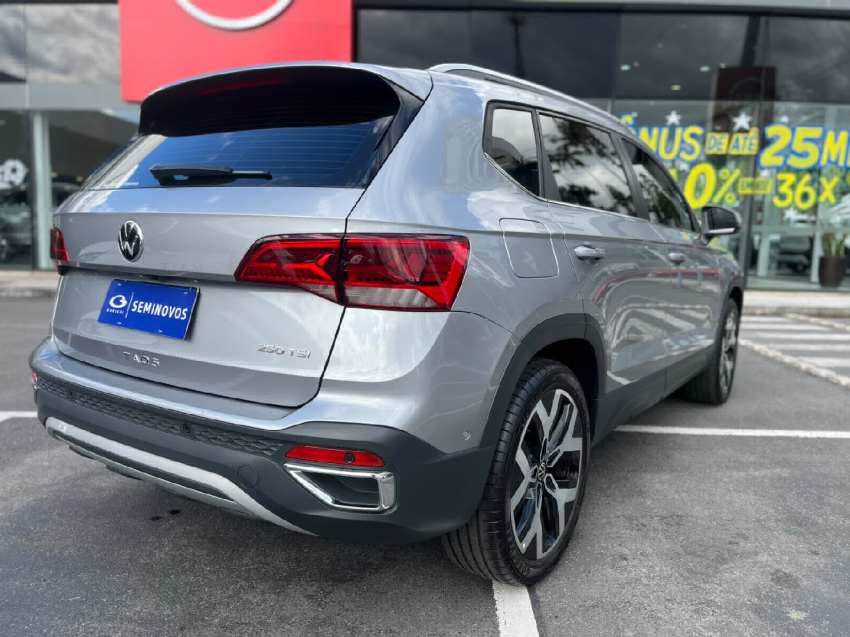taos highline 1.4 tsi flex - 2024 apenas 4.000km gar fabrica ativa unico dono vox joinville3