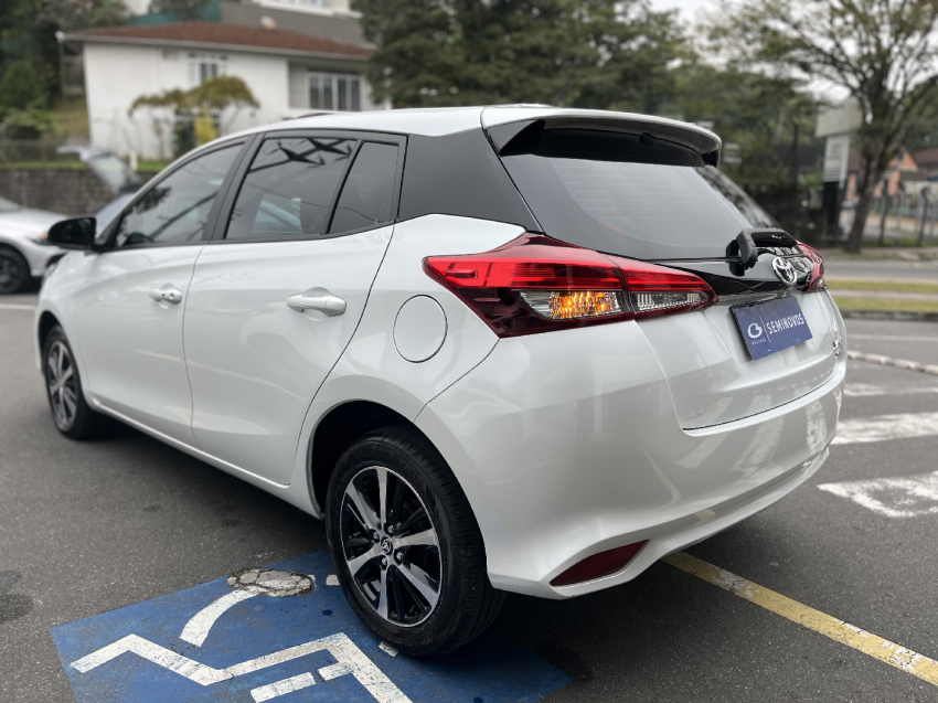 toyota yaris 1.5 16v flex xls connect multidrive 4p automatico 20216