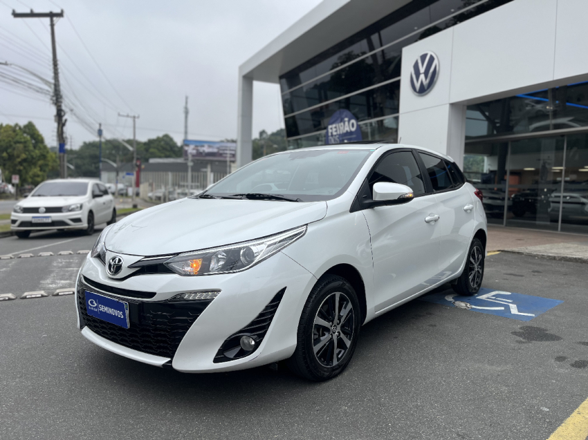 toyota yaris 1.5 16v flex xls connect multidrive 4p automatico 20210