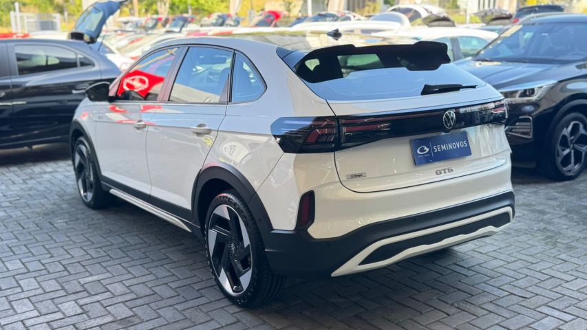 volkswagen nivus 1.4 250 tsi total flex gts automatico 4p 202612