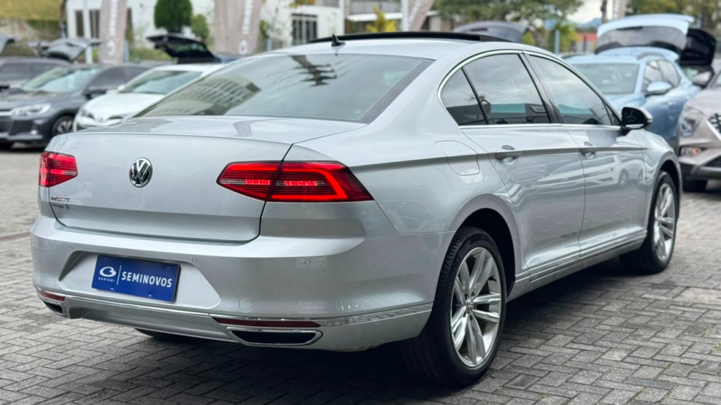 volkswagen passat 2.0 16v tsi bluemotion gasolina highline 4p dsg automatico 201821