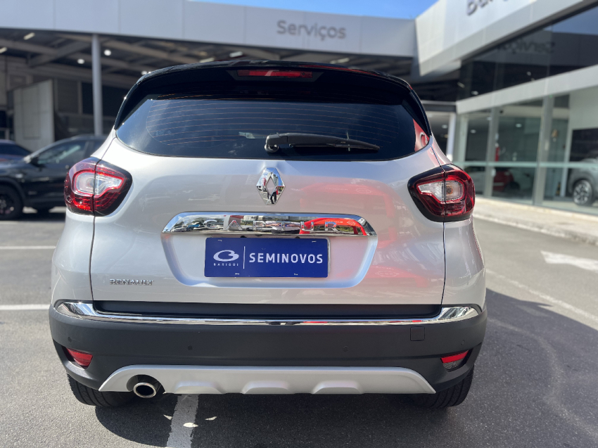 renault captur 1.6 16v sce flex intense x-tronic 4p automatico 20194