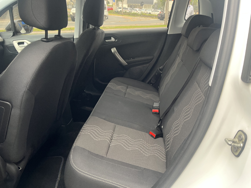 peugeot 2008 1.6 16v flex style 4p automatico 20199