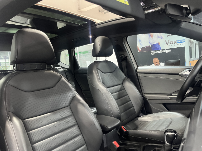 volkswagen taos 1.4 250 tsi total flex highline automatico 4p 202417