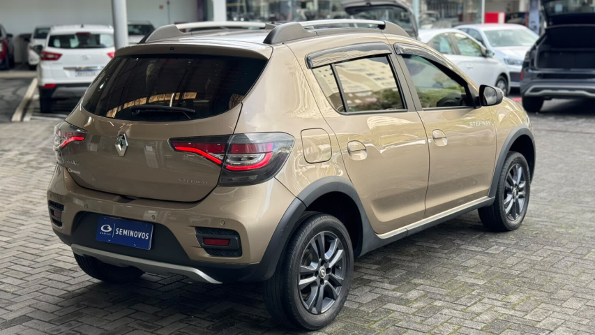 renault sandero stepway 1.6 16v 4p flex cvt automatico 202011