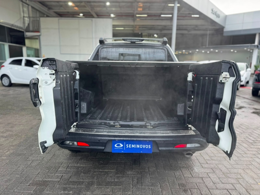fiat toro 1.8 16v evo flex freedom at6 4p automatico 202115