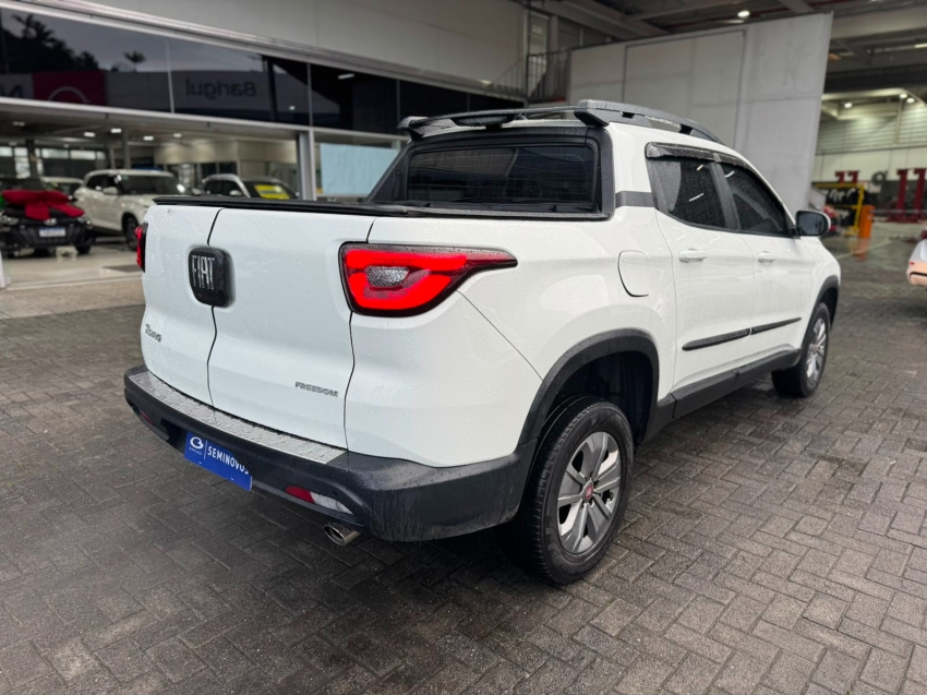 fiat toro 1.8 16v evo flex freedom at6 4p automatico 202116