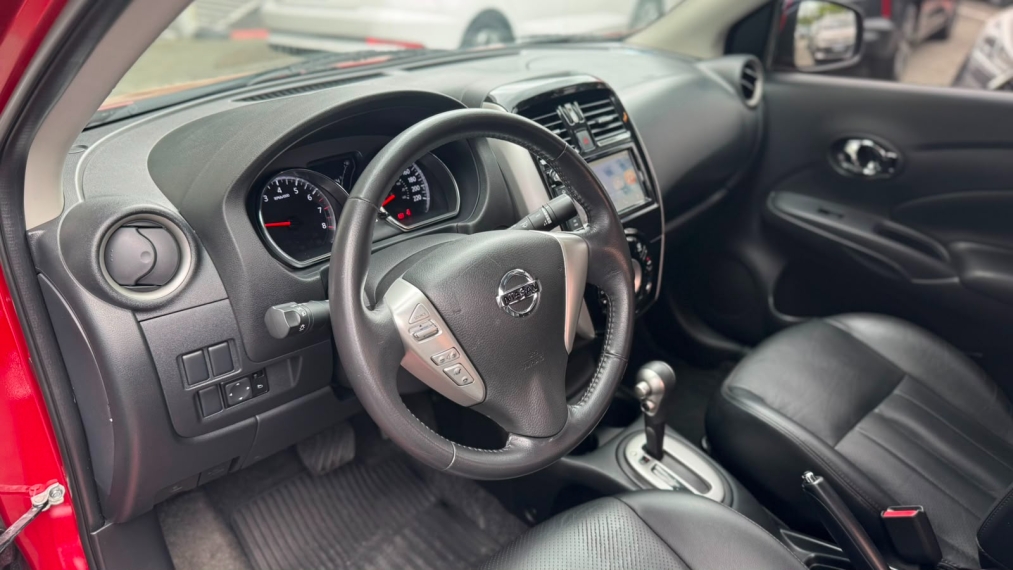 nissan versa 1.6 16v flexstart sl 4p xtronic flex automatico 20193