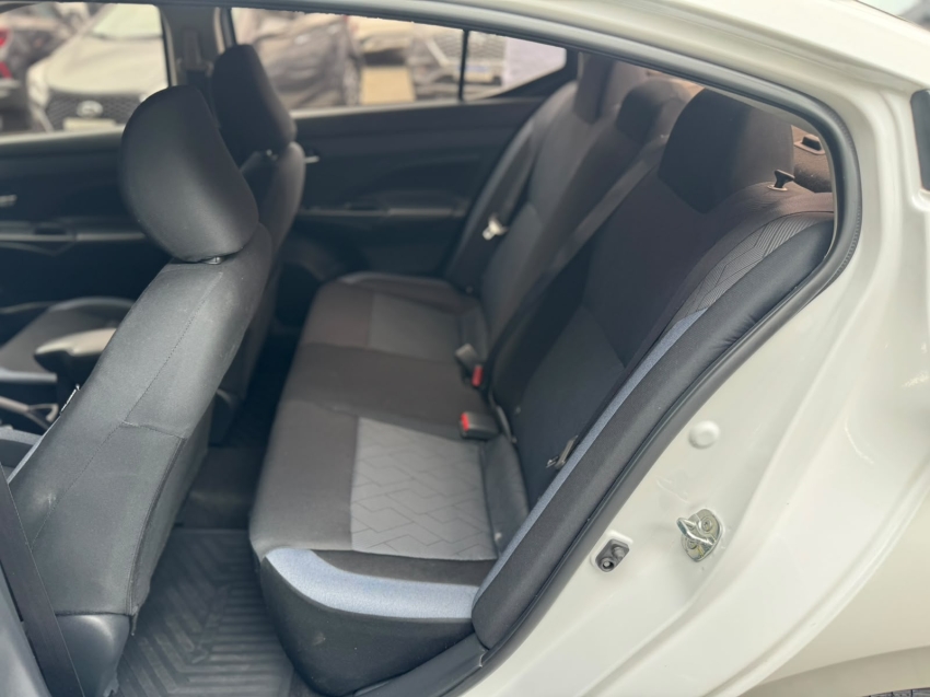 nissan versa 1.6 16v flex advance xtronic 4p automatico 20246