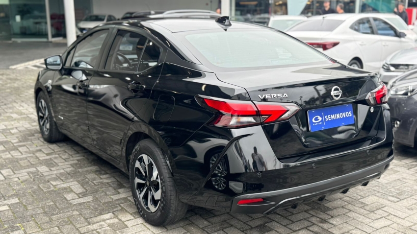 nissan versa 1.6 16v flex sense xtronic 4p automatico 202314