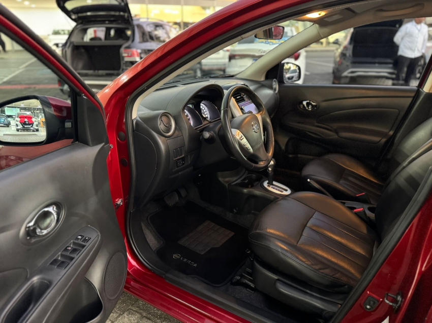 nissan versa 1.6 16v flexstart sl 4p xtronic flex automatico 20194