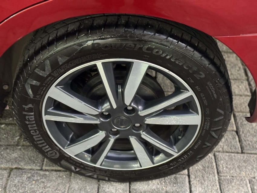 nissan versa 1.6 16v flexstart sl 4p xtronic flex automatico 201918