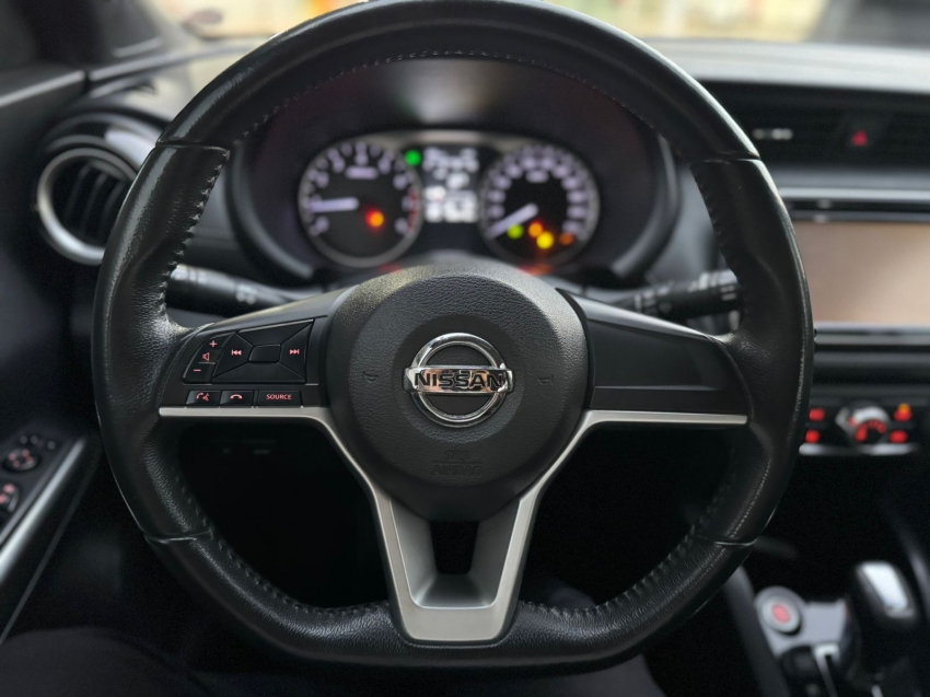 nissan kicks 1.6 16v flexstart sv 4p xtronic flex automatico 20189