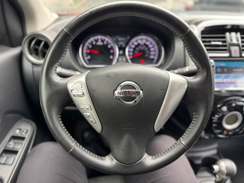nissan versa 1.6 16v flexstart sl 4p xtronic flex automatico 20199
