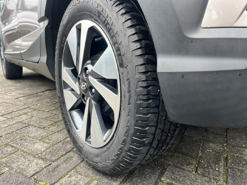 hyundai hb20x 1.6 16v flex evolution automatico 4p 202114