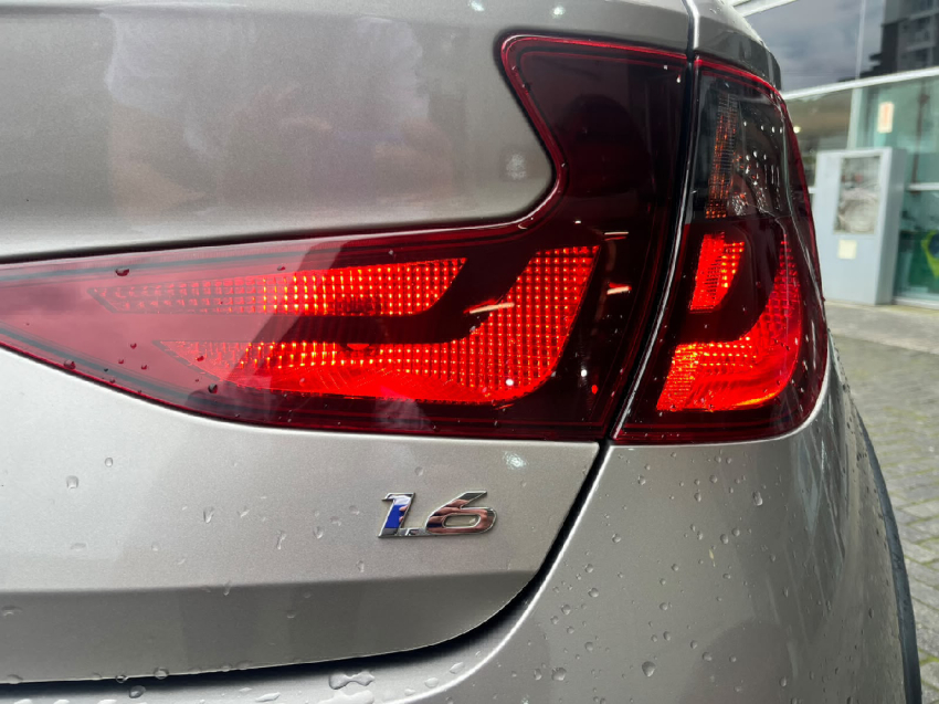 hyundai hb20x 1.6 16v flex evolution automatico 4p 20213