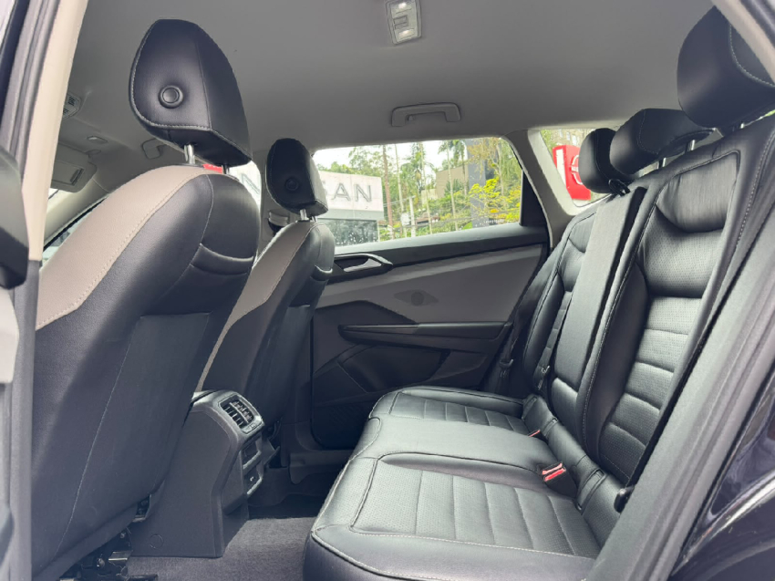 volkswagen taos 1.4 250 tsi total flex comfortline automatico 4p 202211