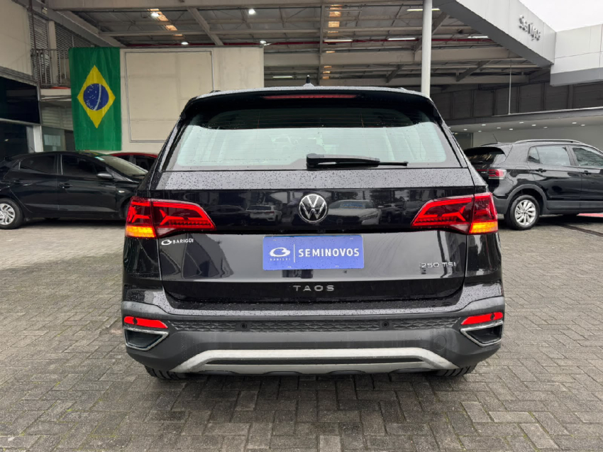 volkswagen taos 1.4 250 tsi total flex comfortline automatico 4p 202212