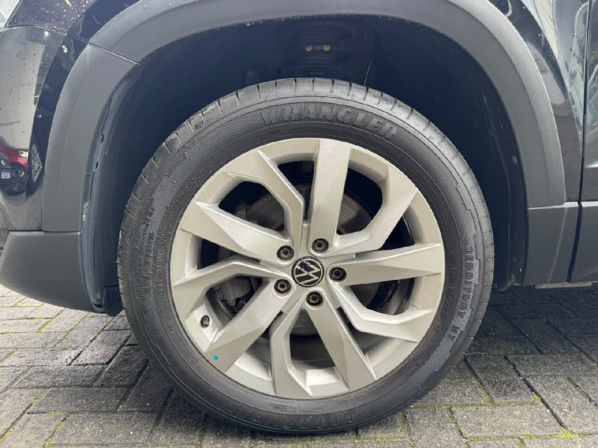 volkswagen taos 1.4 250 tsi total flex comfortline automatico 4p 20221