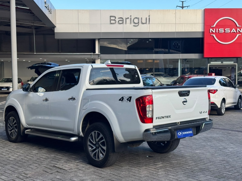 nissan frontier 2.3 16v turbo diesel xe cd 4x4 automatico 4p 202215