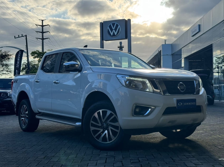 nissan frontier 2.3 16v turbo diesel xe cd 4x4 automatico 4p 20220