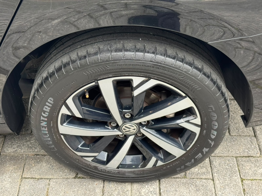 volkswagen virtus 1.0 200 tsi comfortline automatico flex 4p 202217
