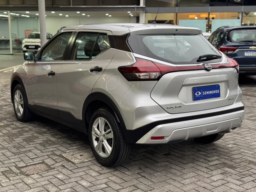 nissan kicks 1.6 16v flexstart active xtronic flex 4p automatico 202413