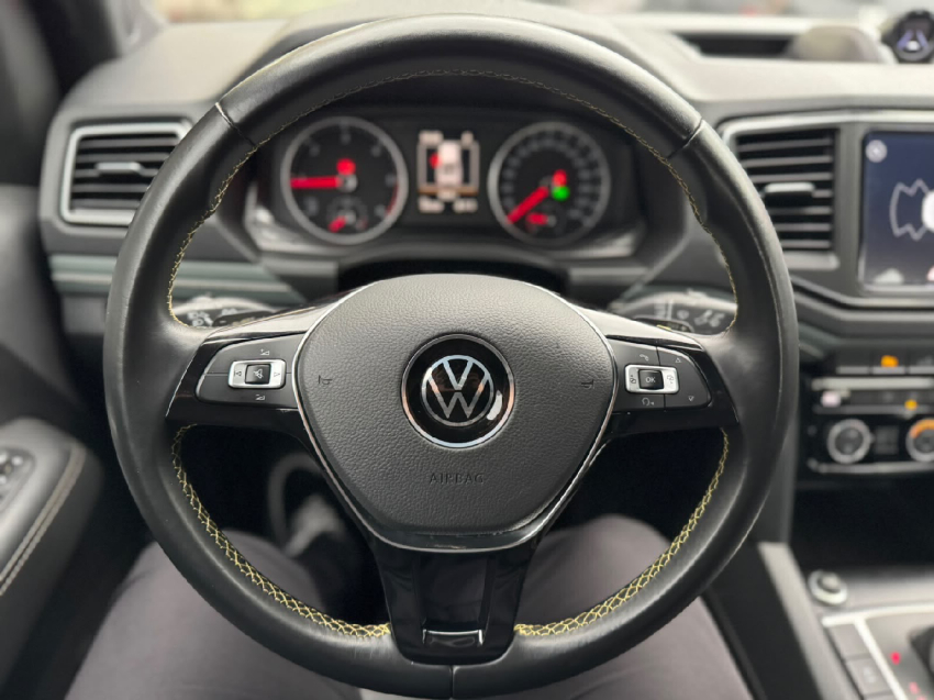 volkswagen amarok 3.0 v6 tdi diesel extreme cd 4motion automatico 4p 202515