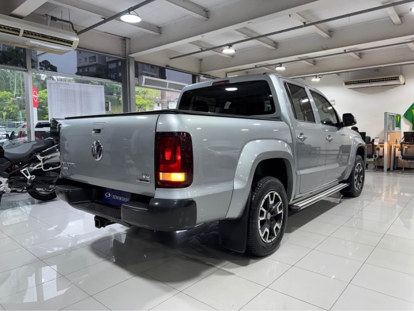 volkswagen amarok 3.0 v6 tdi diesel comfortline cd 4motion automatico 5p 202313