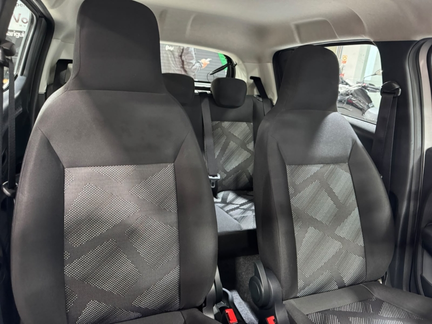 fiat mobi 1.0 firefly flex like. manual 4p 202512