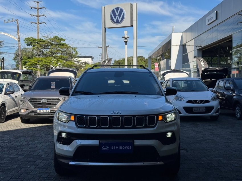 jeep compass 1.3 t270 turbo flex longitude at6 4p automatico 20232