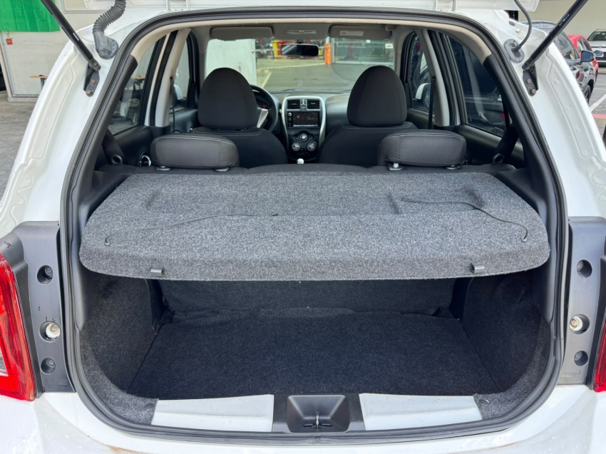 nissan march 1.6 sv 16v flexstart 4p xtronic flex manual 202018