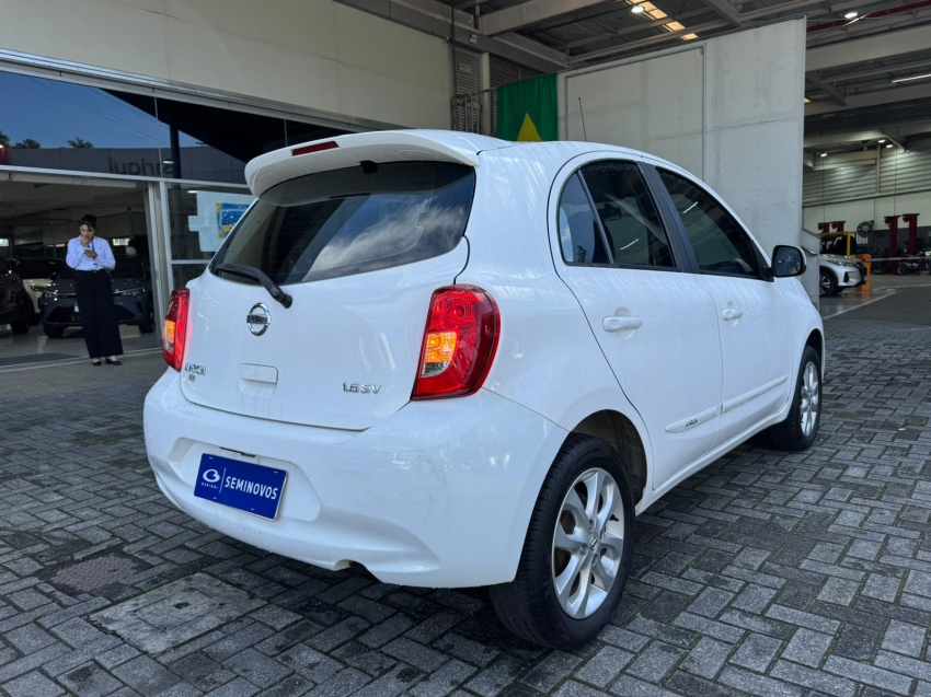 nissan march 1.6 sv 16v flexstart 4p xtronic flex manual 202016