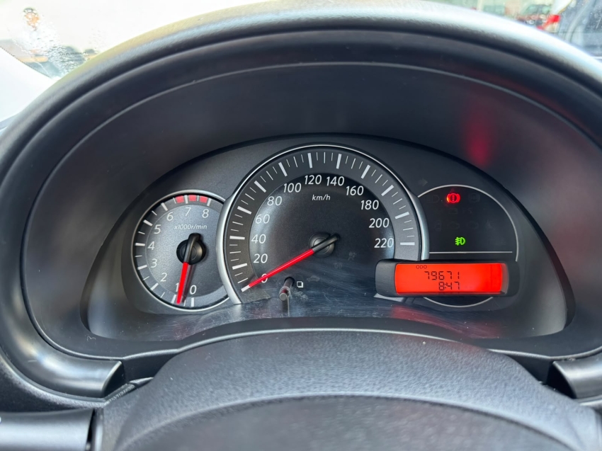 nissan march 1.6 sv 16v flexstart 4p xtronic flex manual 20205